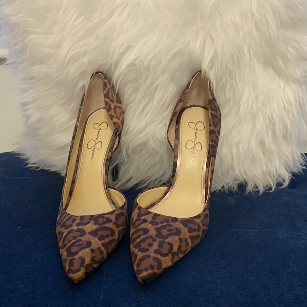 Jessica Simpson Pumps